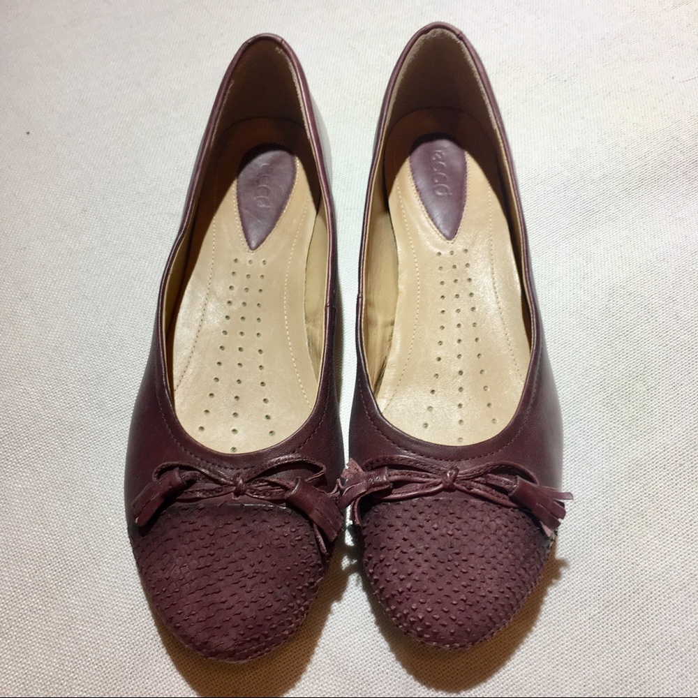 Ecco Angel Bow Flats - Picture 3 of 8